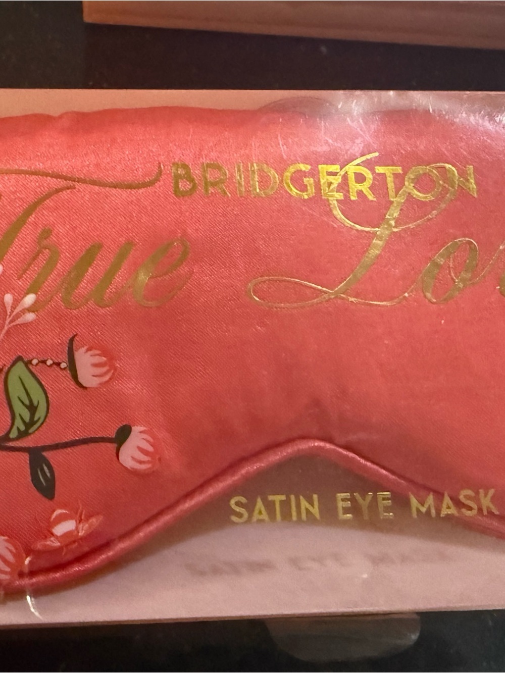 New Bridgerton Queen sleep/beauty product bundle Netflix - Picture 2 of 10